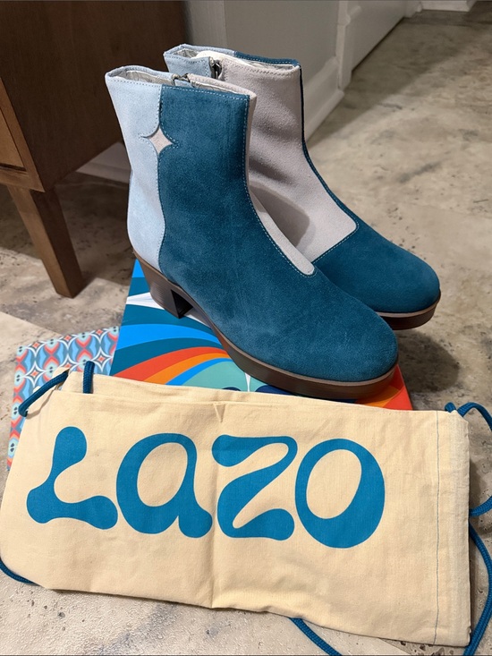 Lazo Shoes - Lazy Luna Milky Way white and blue Suede Ankle Boots 9.5